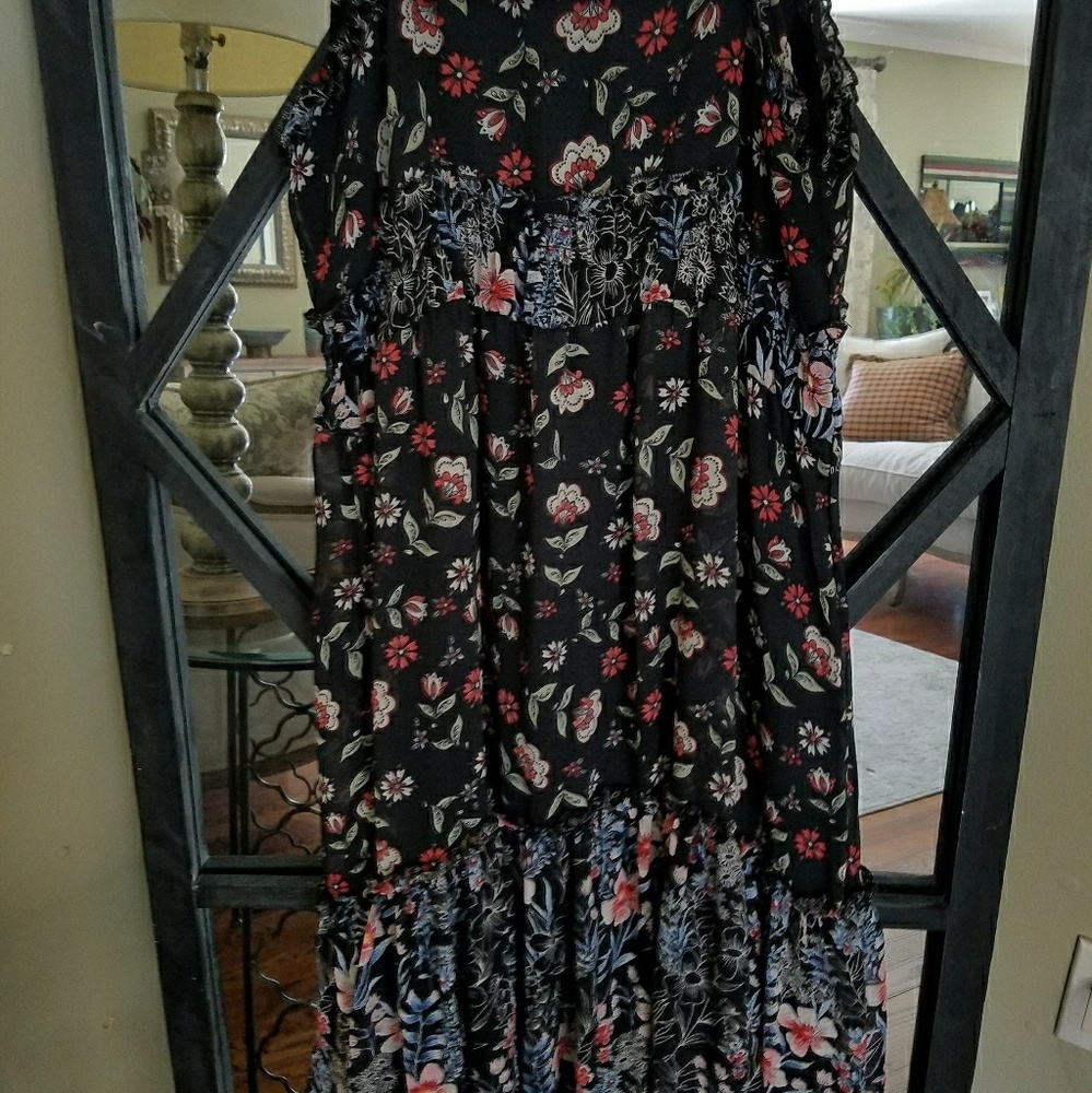 sleeveless  summer dress